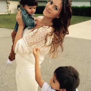 Meet your Posher, Elena